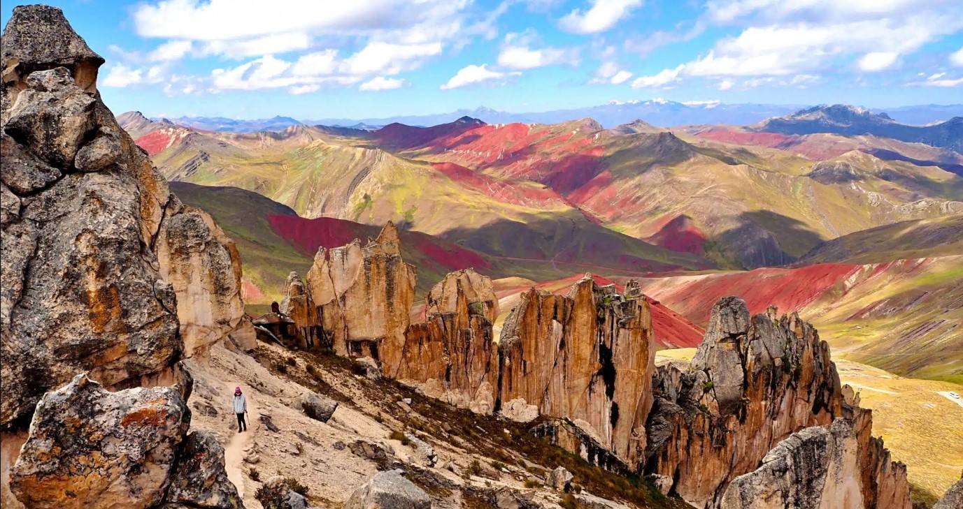 Palccoyo: La Montaña de Colores Escondida en los Andes Peruanos